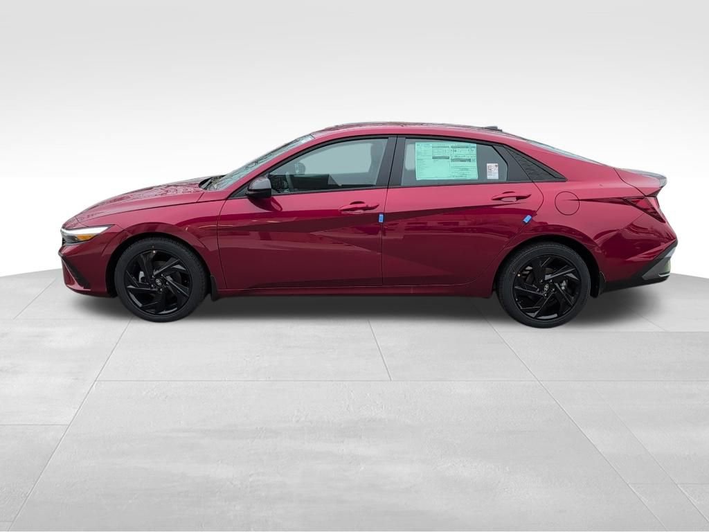 New 2026 Hyundai Elantra Sport image 4