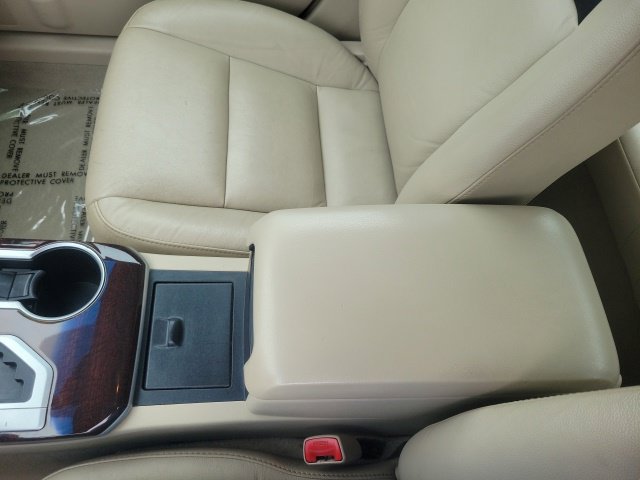Used 2014 Toyota Camry XLE FWD image 22