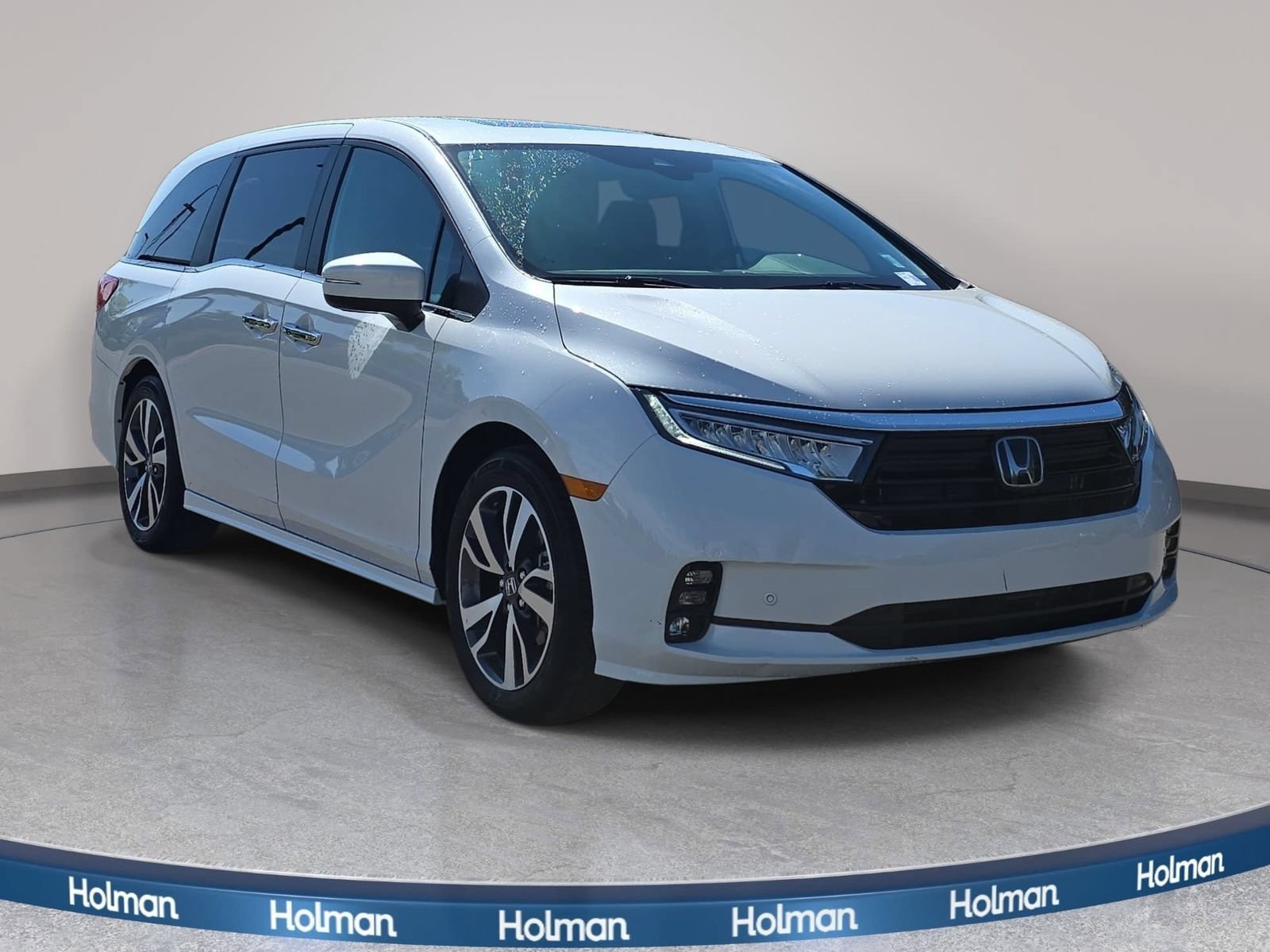 Used 2023 Honda Odyssey Touring image 4
