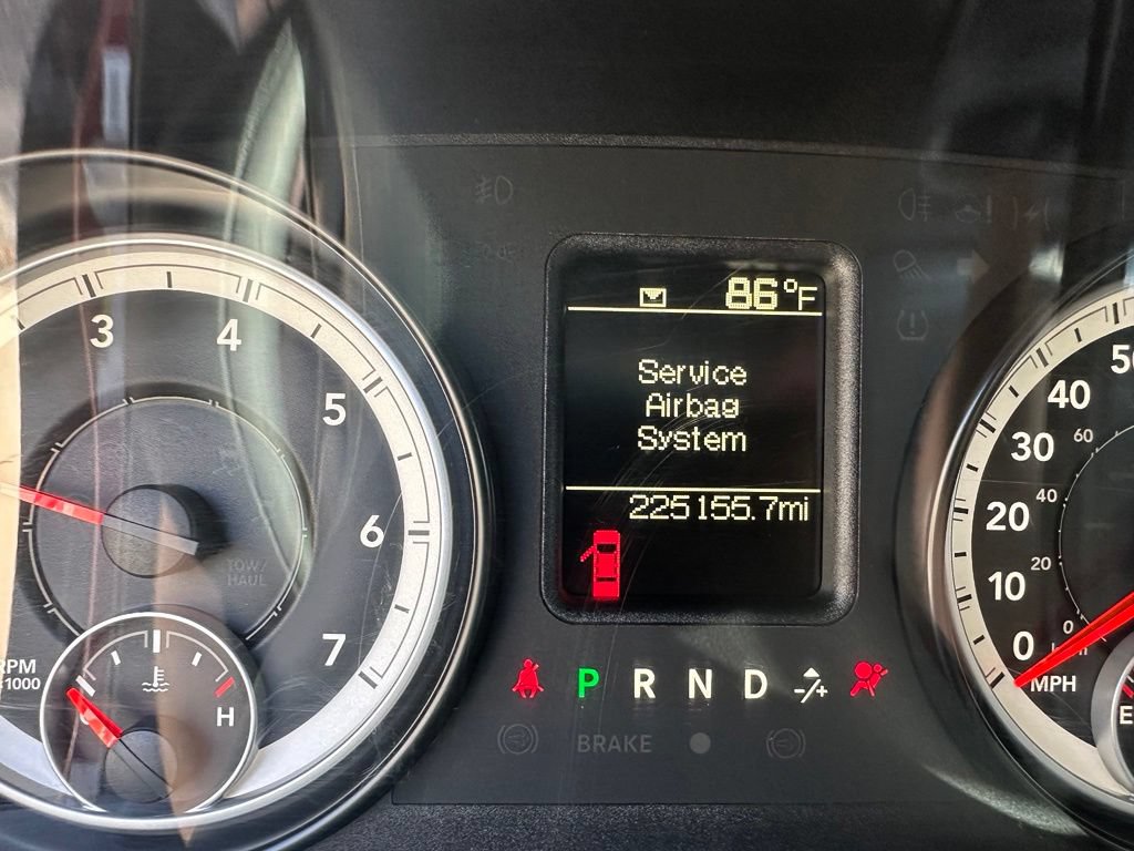 Used 2014 RAM 2500 Tradesman w/ Chrome Appearance Group AWD/4WD image 11