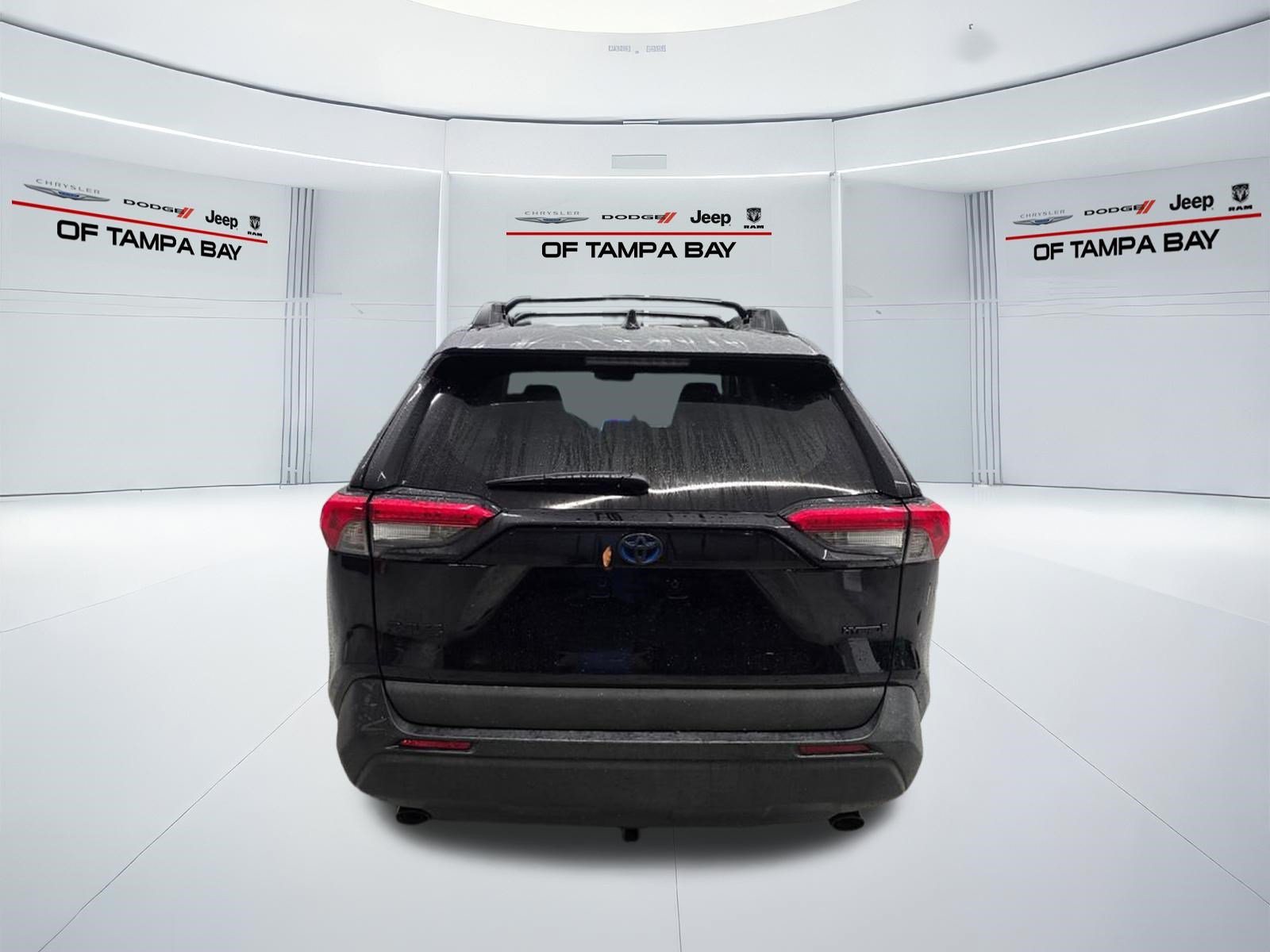 Used 2024 Toyota RAV4 AWD Hybrid image 5