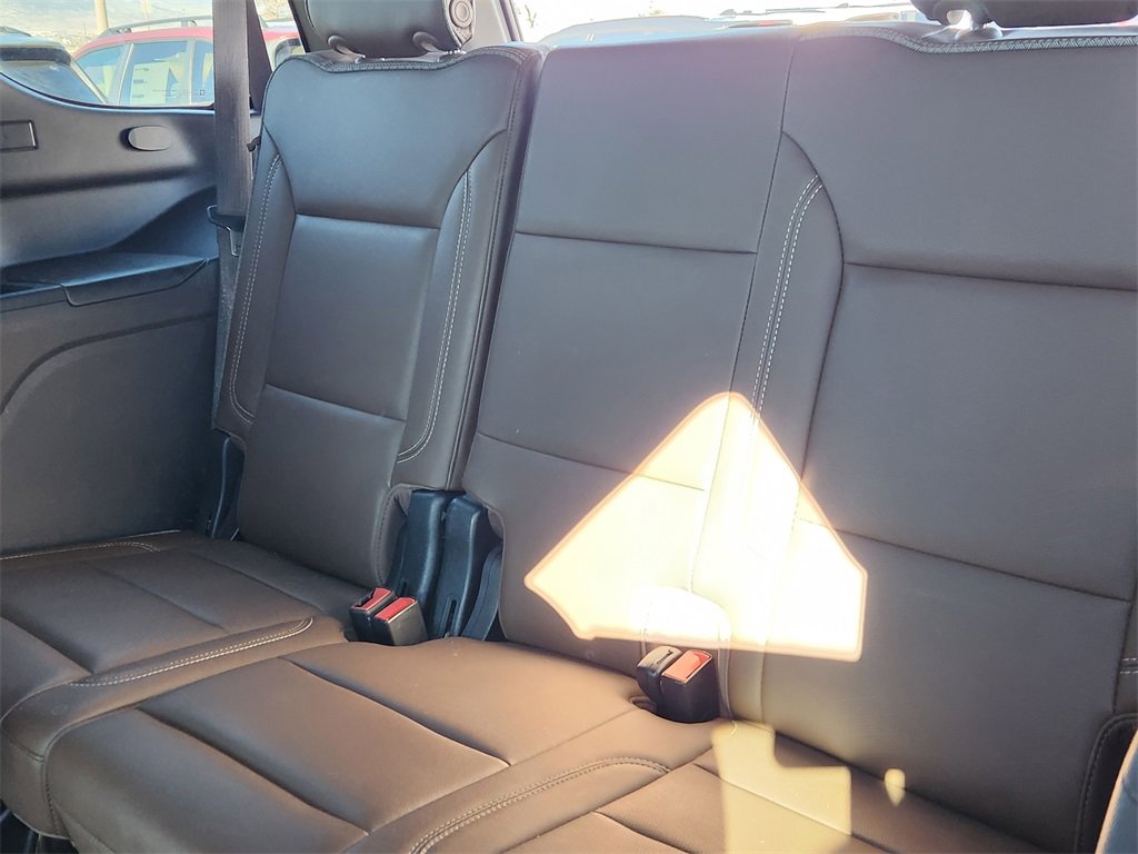 Used 2021 Chevrolet Tahoe High Country image 11