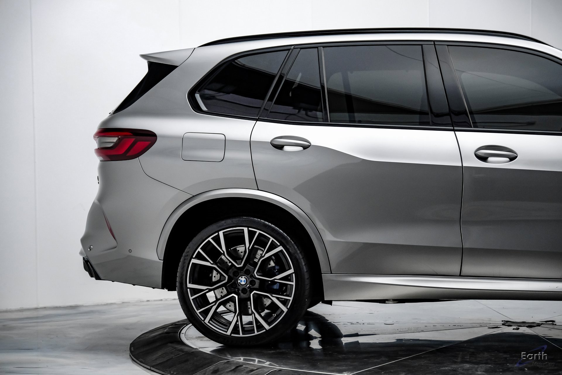 Used 2022 BMW X5 M w/ Competition Package 2 image 17