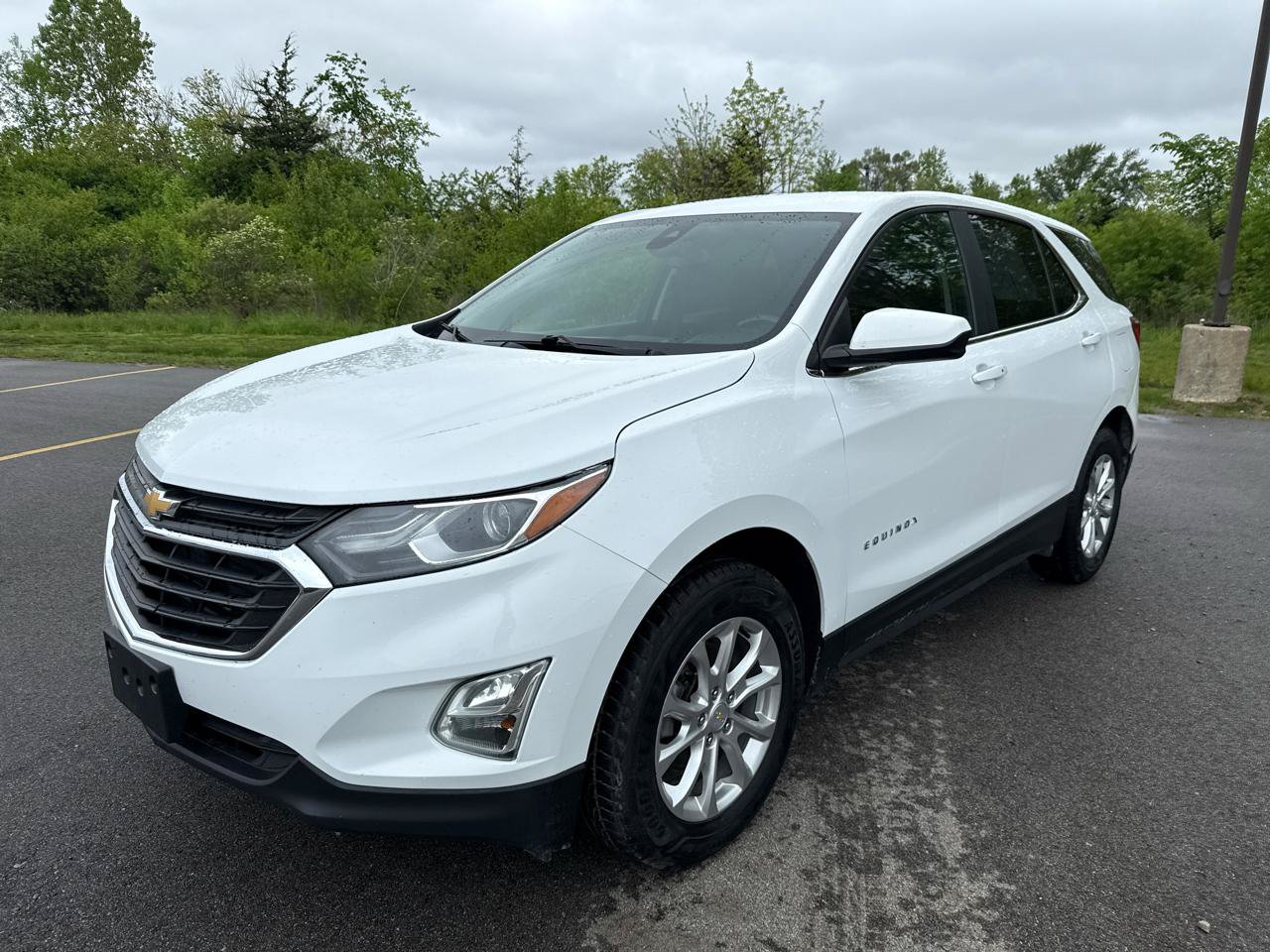 Used 2021 Chevrolet Equinox LT AWD/4WD image 1