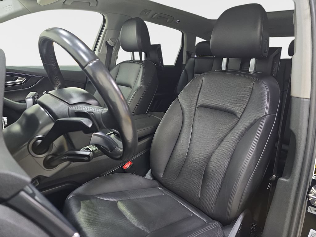 Used 2017 Audi Q7 3.0T Prestige w/ Prestige Package AWD/4WD image 18