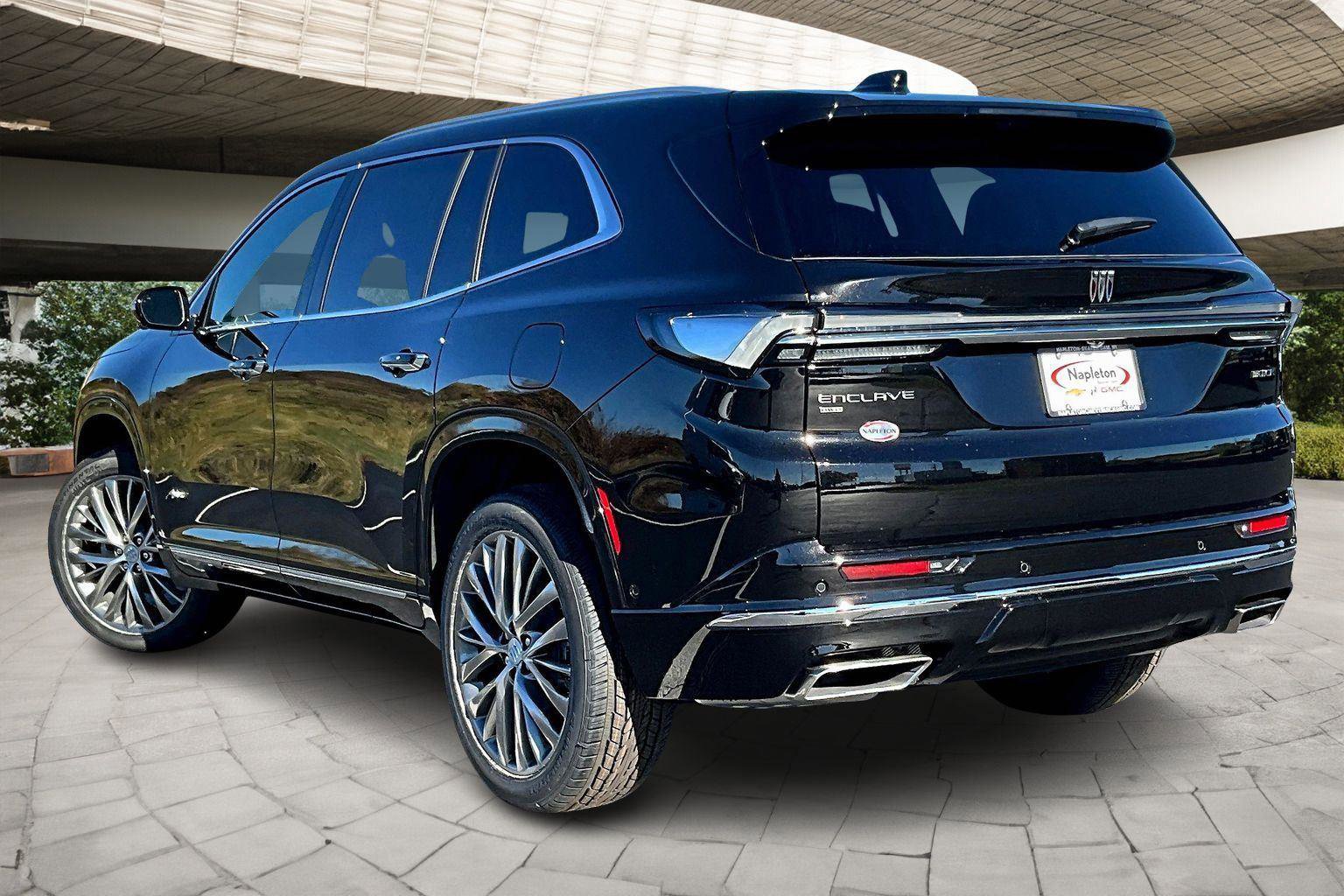 New 2026 Buick Enclave Avenir w/ Super Cruise Package image 3