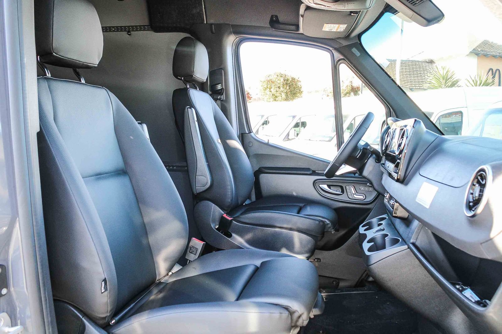 New 2026 Mercedes-Benz Sprinter 2500 image 17