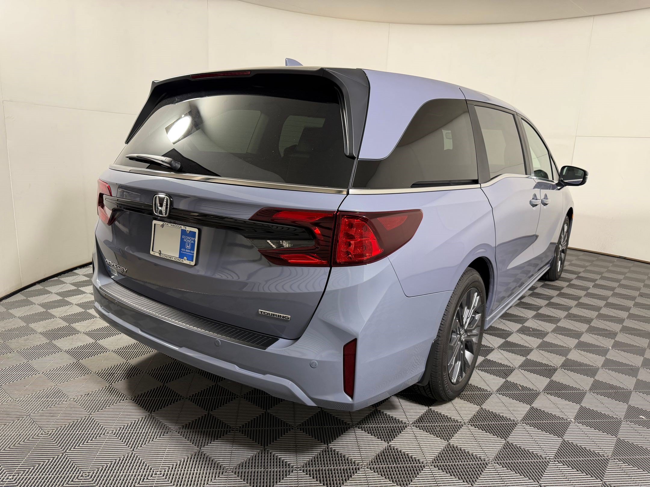 New 2027 Honda Odyssey Touring image 23