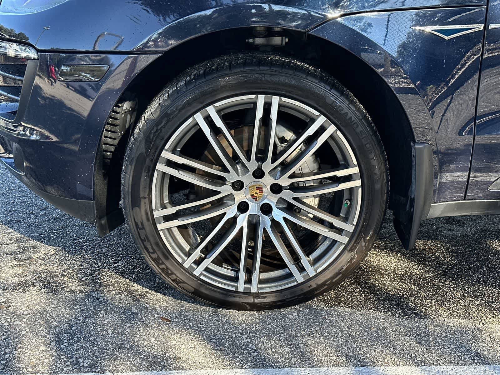 Used 2018 Porsche Macan S AWD/4WD image 13