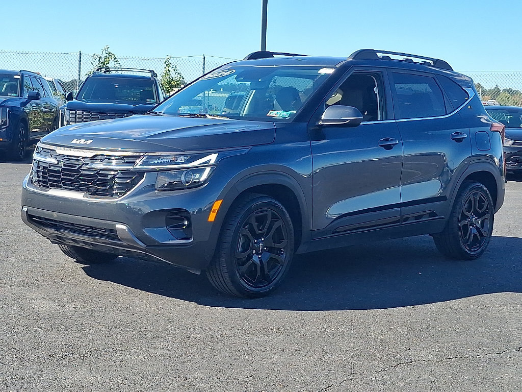 Certified 2024 Kia Seltos X-Line AWD/4WD image 3