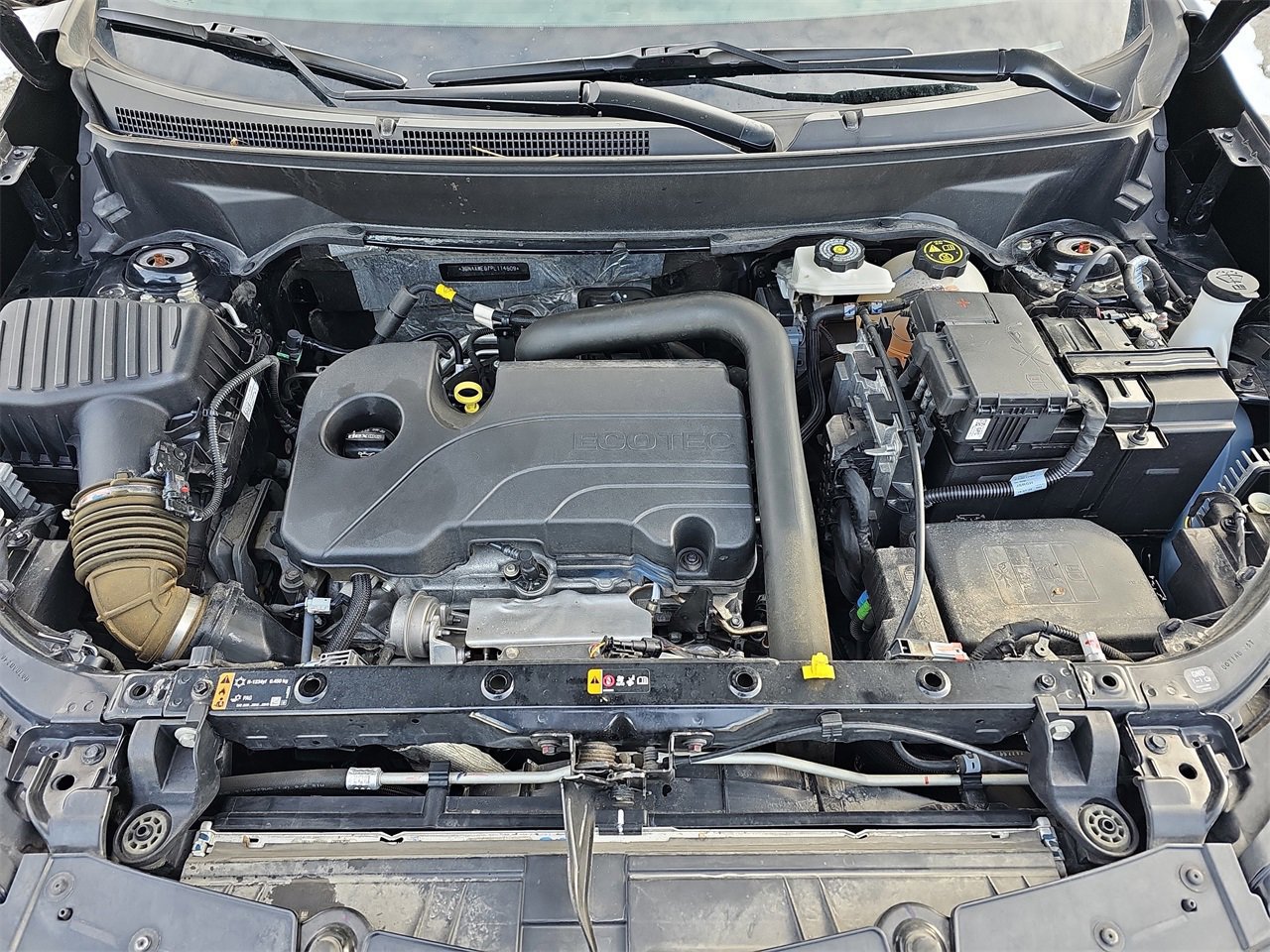 Used 2023 Chevrolet Equinox RS w/ LPO, Floor Liner Package image 30