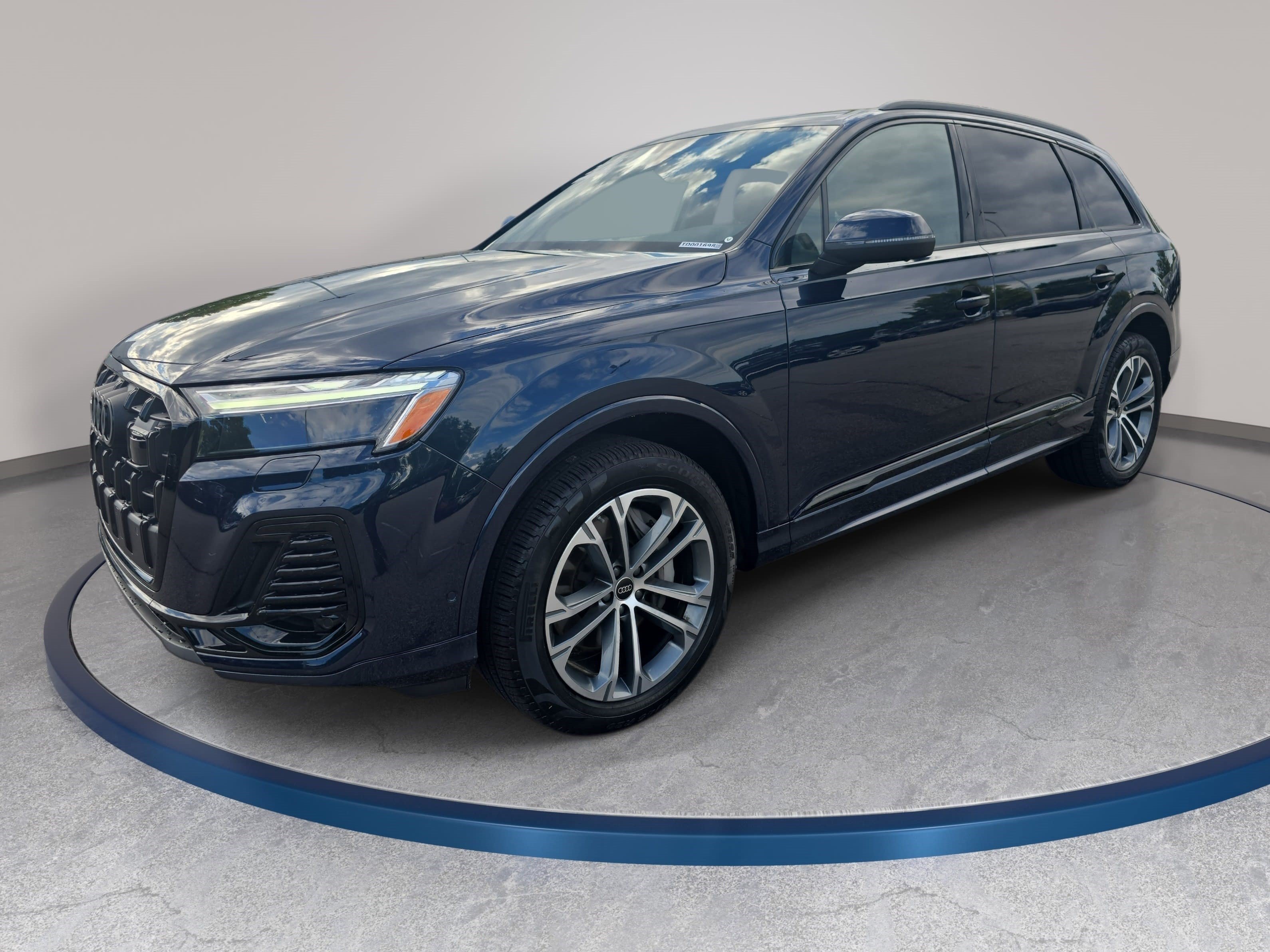 Certified 2026 Audi Q7 2.0T Premium Plus