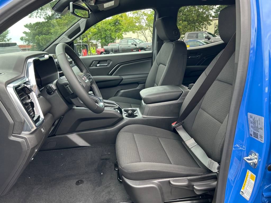 New 2026 GMC Canyon Elevation w/ Convenience Package RWD image 15