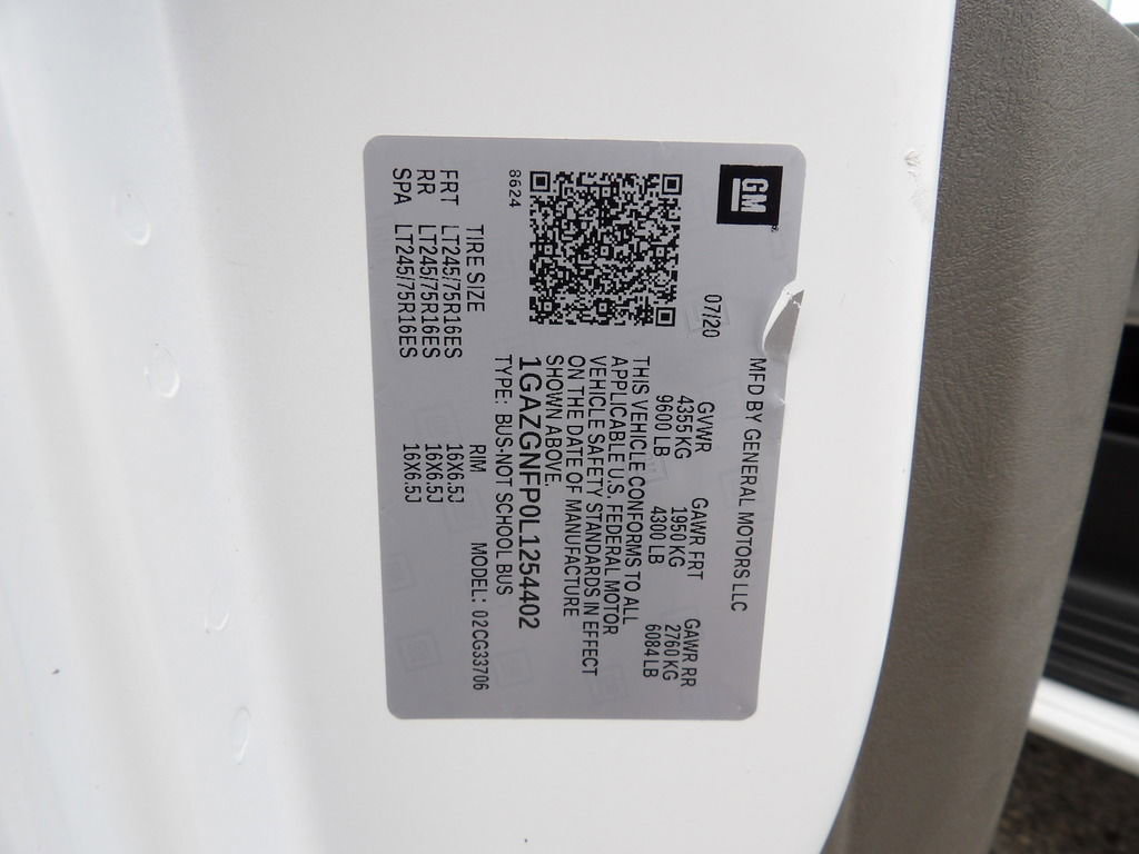 Used 2020 Chevrolet Express 3500 LS image 60