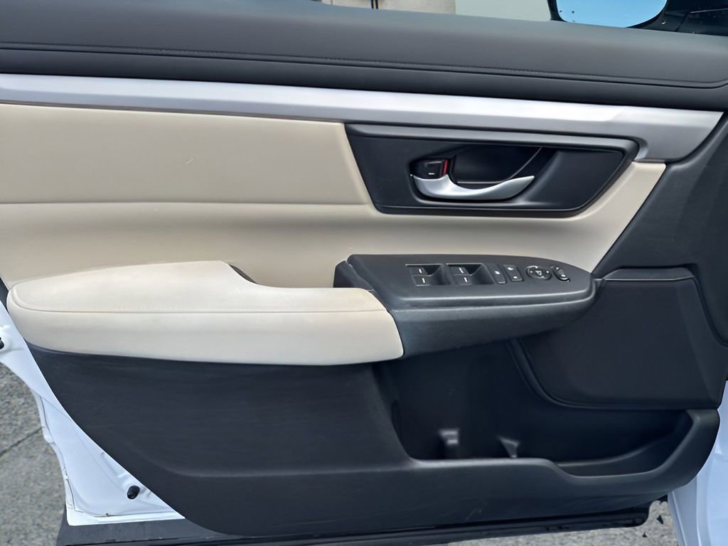 Used 2020 Honda CR-V LX image 38