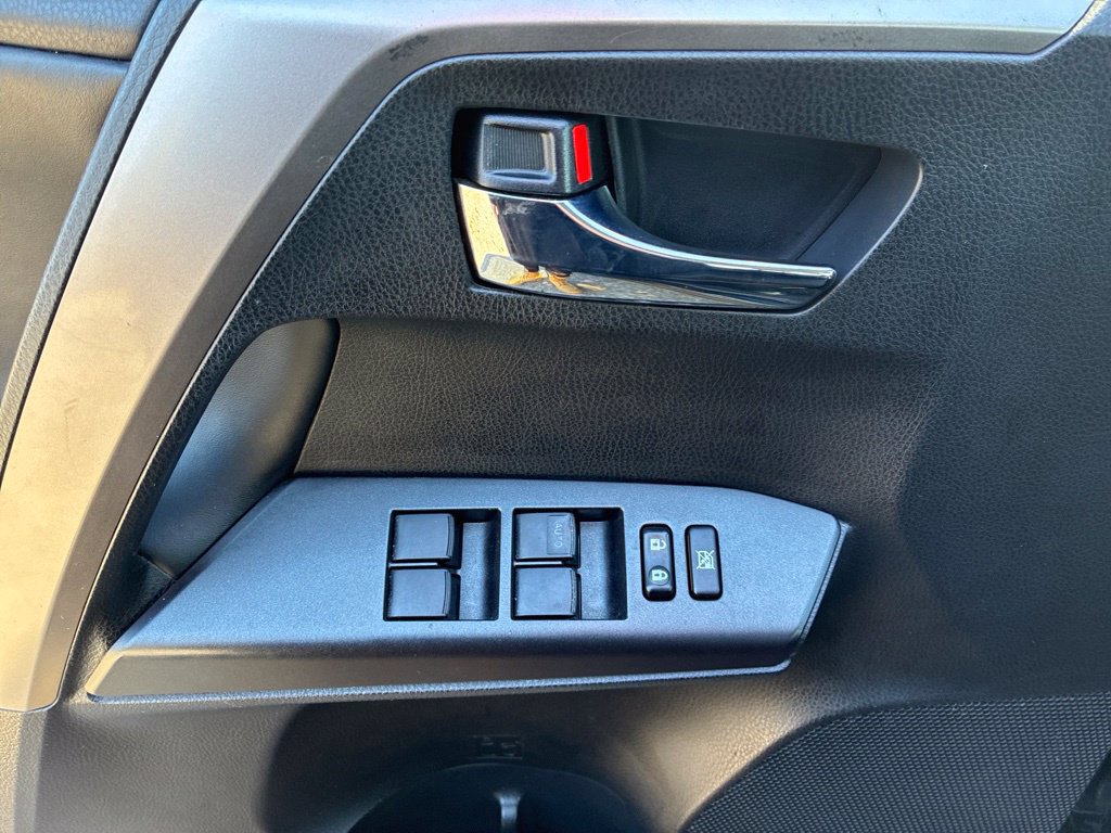 Used 2018 Toyota RAV4 XLE w/ Plus Extra Value Package AWD/4WD image 46