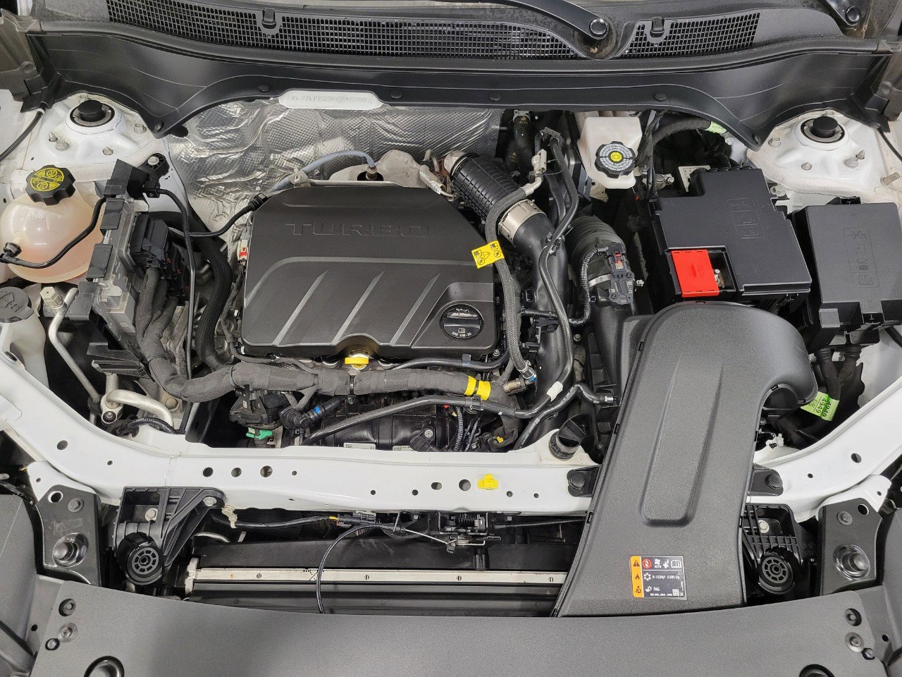 Used 2024 Chevrolet Trax LS w/ LS Convenience Package FWD image 8