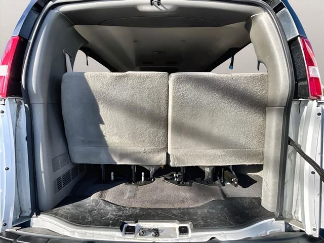 Used 2020 Chevrolet Express 3500 LT w/ LT Preferred Equipment Group image 24