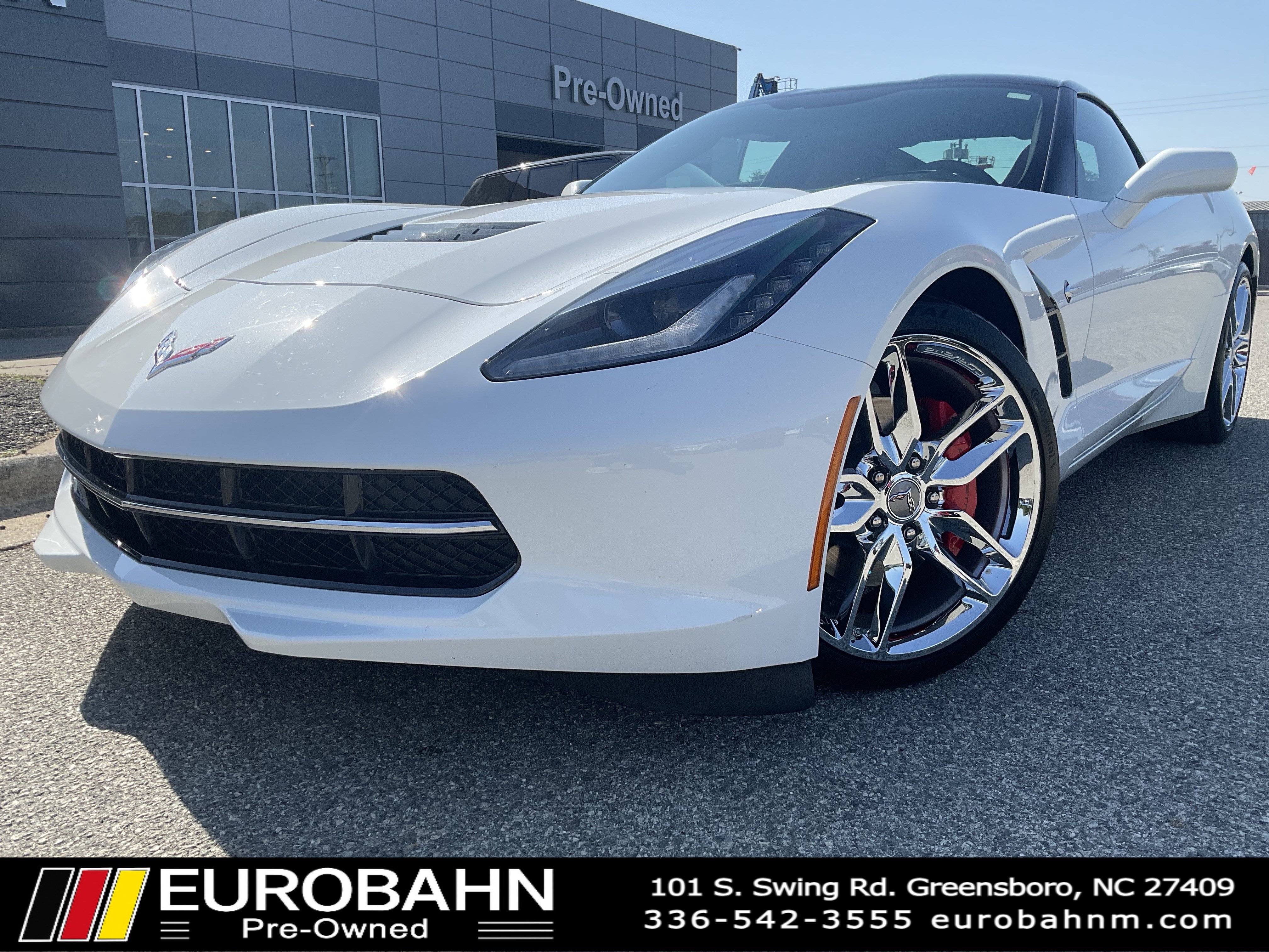 Used 2015 Chevrolet Corvette Stingray Coupe w/ 2LT Preferred Equipment Group RWD image 1