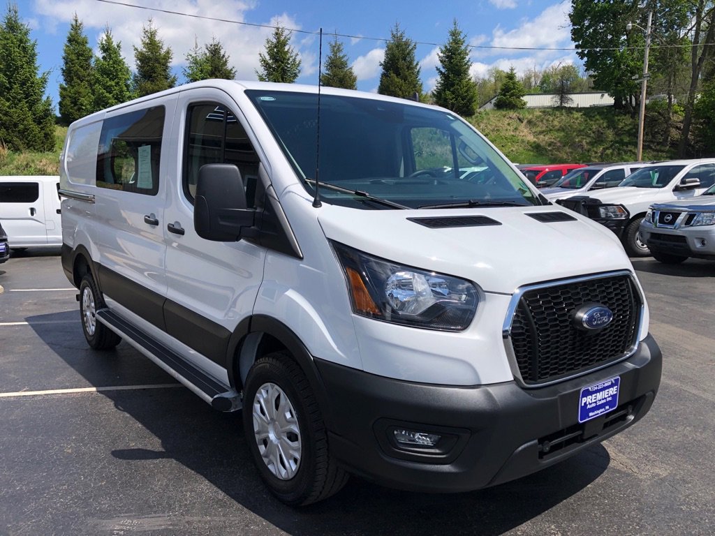 Used 2024 Ford Transit 250 Low Roof w/ Exterior Upgrade Package RWD image 7