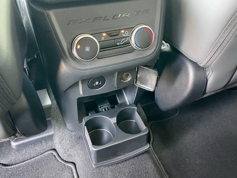 New 2025 Ford Explorer Active w/ Active Comfort Package image 18