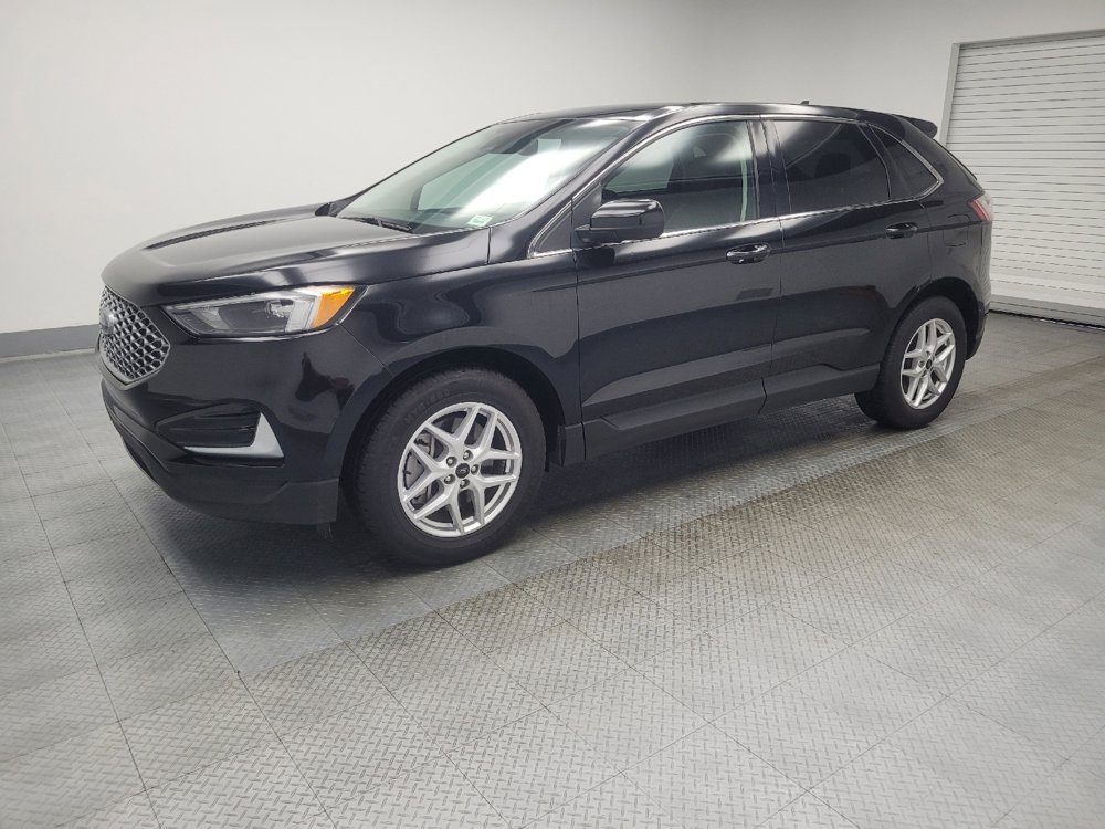 Used 2023 Ford Edge SEL image 2