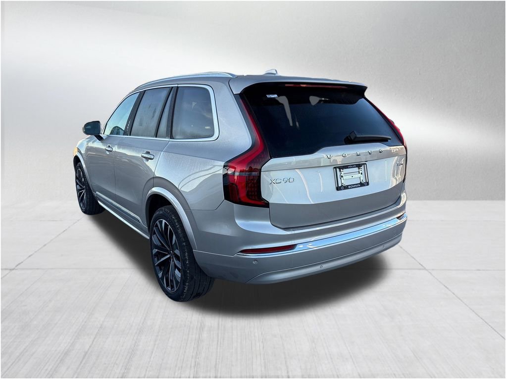 New 2026 Volvo XC90 T8 Core image 7
