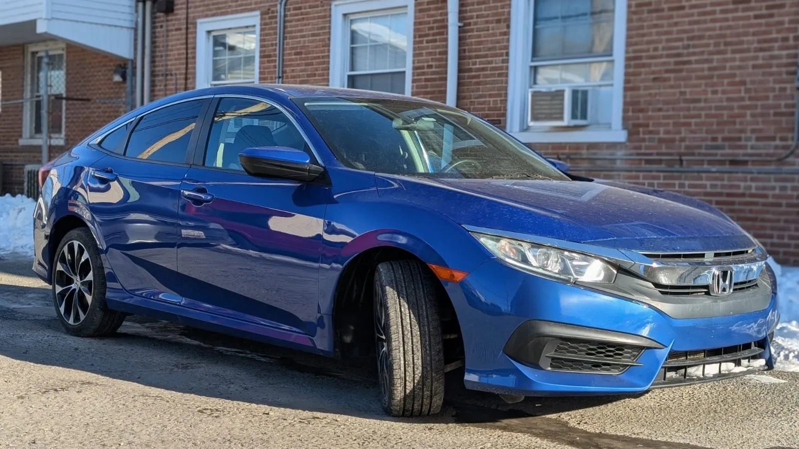 Used 2018 Honda Civic LX image 2