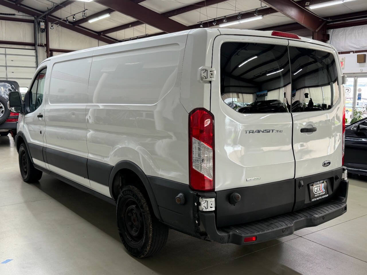 Used 2016 Ford Transit 350 148 Low Roof RWD image 4