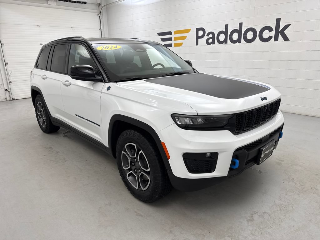 Used 2024 Jeep Grand Cherokee Trailhawk AWD/4WD image 10