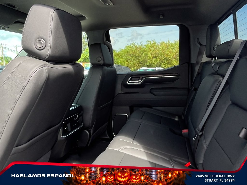 New 2026 GMC Sierra 1500 SLT w/ SLT Premium Package AWD/4WD image 12