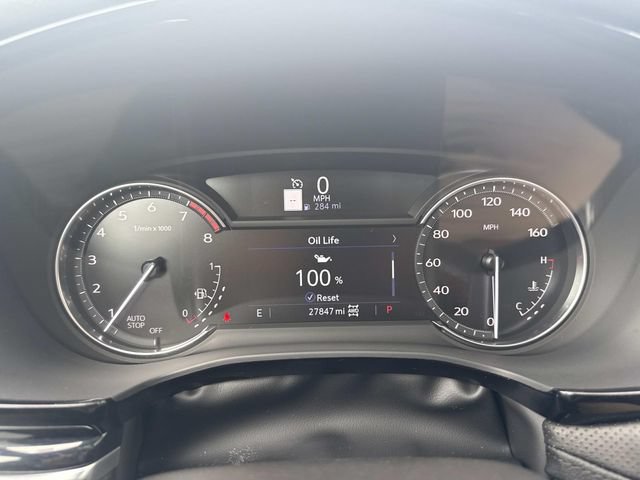 Certified 2024 Cadillac XT5 Premium Luxury AWD/4WD image 33