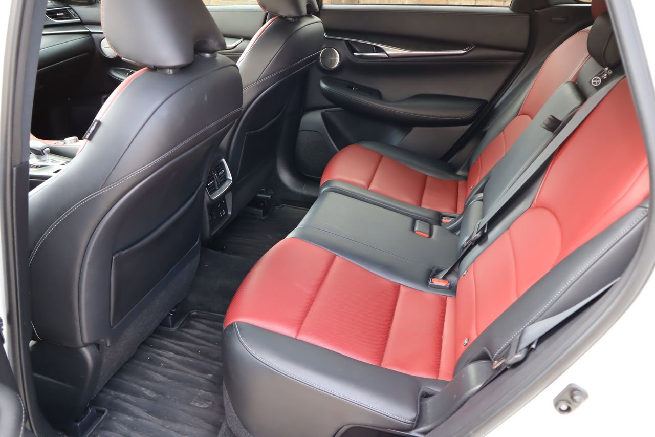 Used 2023 INFINITI QX55 Sensory w/ Lighting Package AWD/4WD image 6