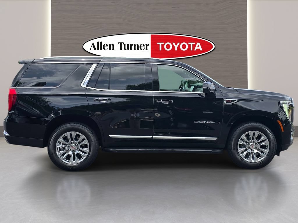 Used 2025 GMC Yukon Denali AWD/4WD image 10
