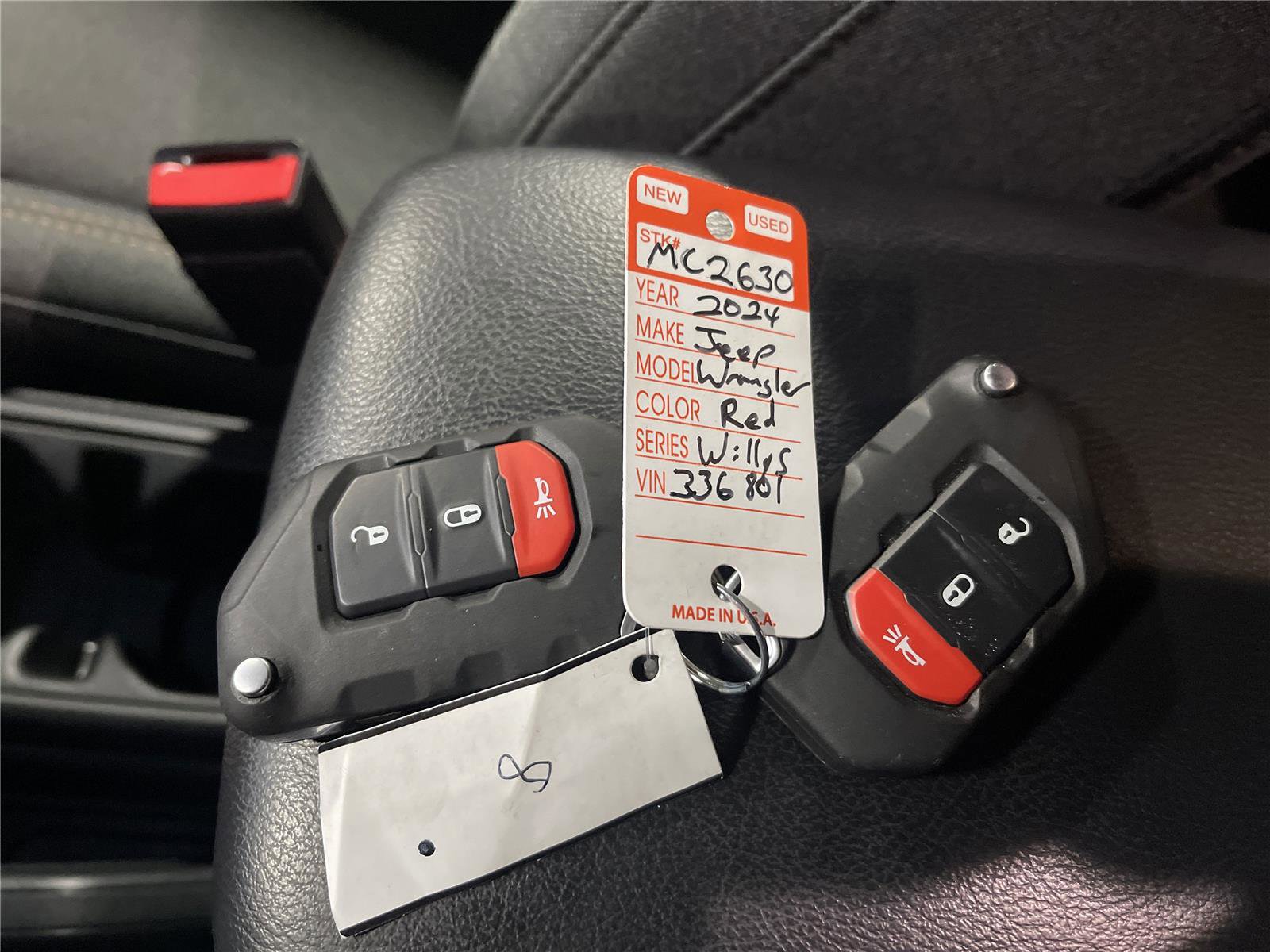 Used 2024 Jeep Wrangler Willys image 24