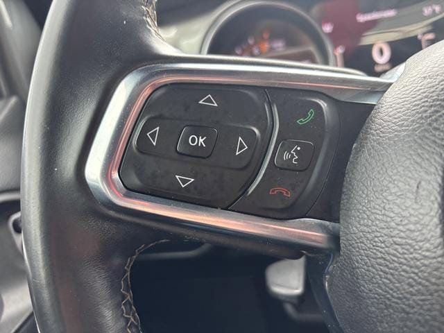 Used 2018 Jeep Wrangler Unlimited Sahara AWD/4WD image 19