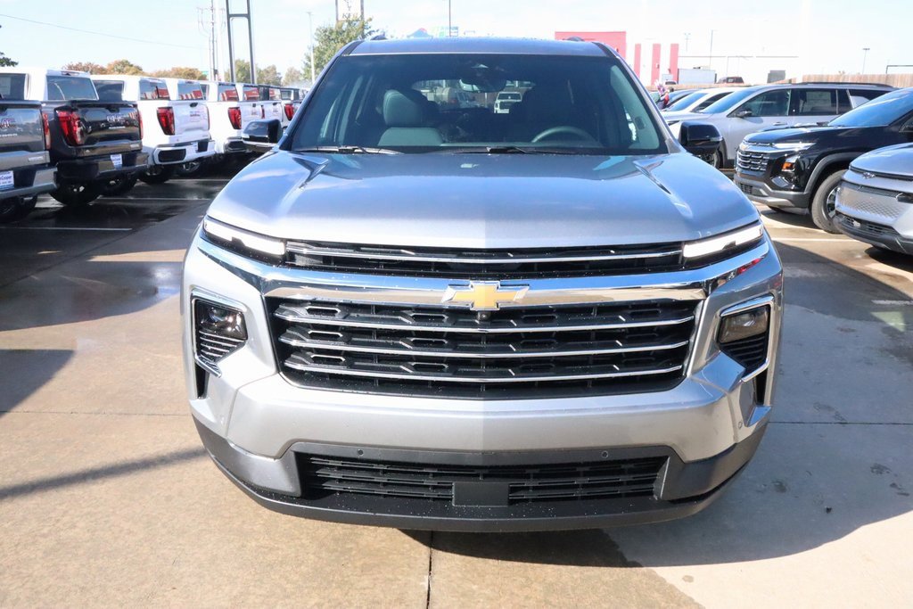 New 2026 Chevrolet Traverse LT image 9