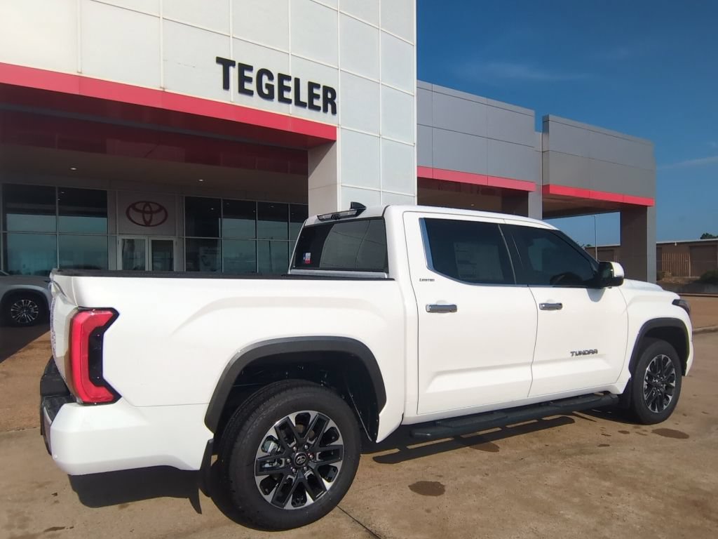 New 2026 Toyota Tundra Limited AWD/4WD image 8