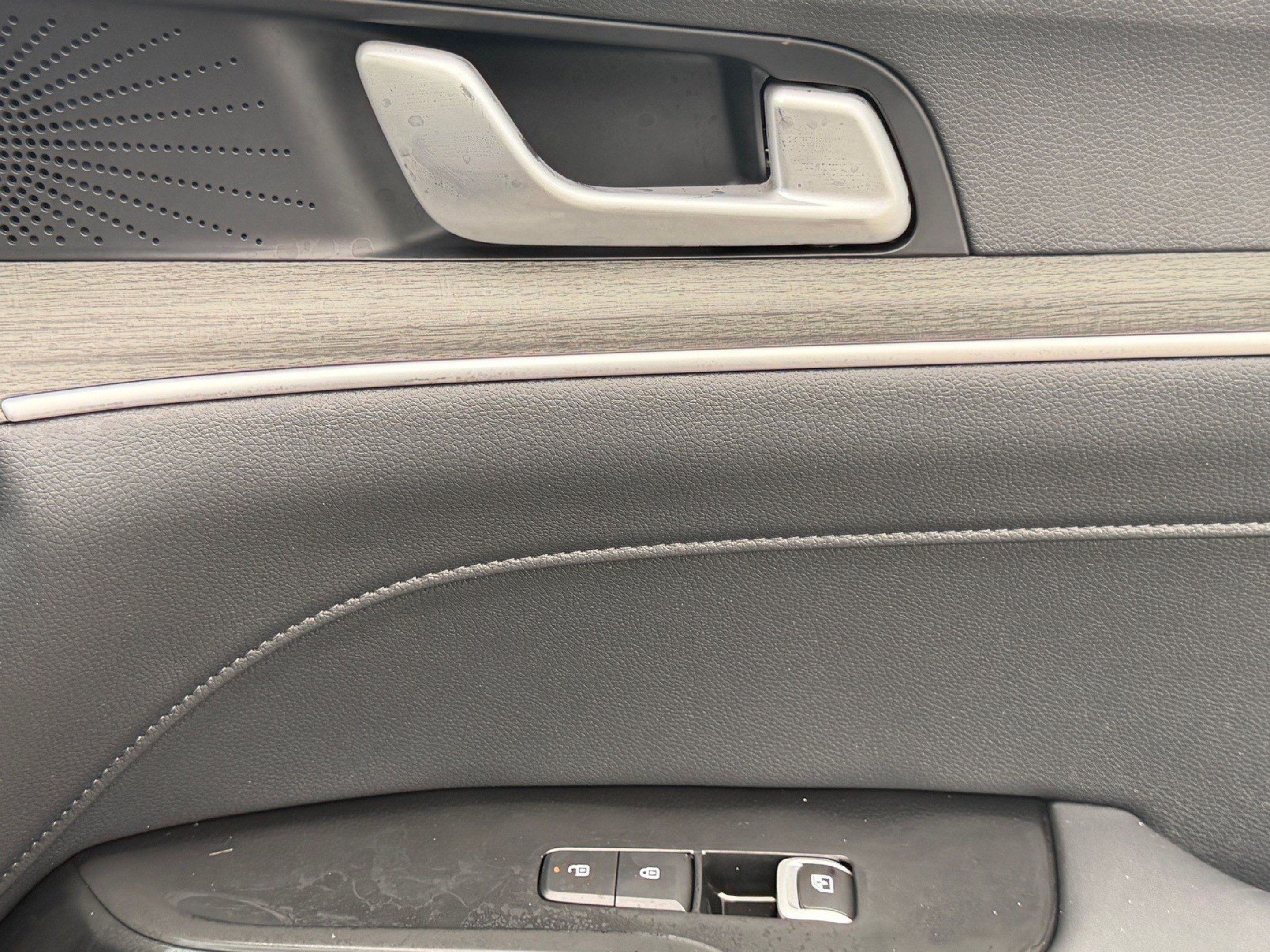 Used 2025 Kia K5 EX FWD image 9