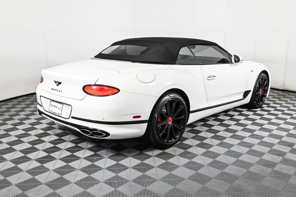 Used 2021 Bentley Continental GT image 35