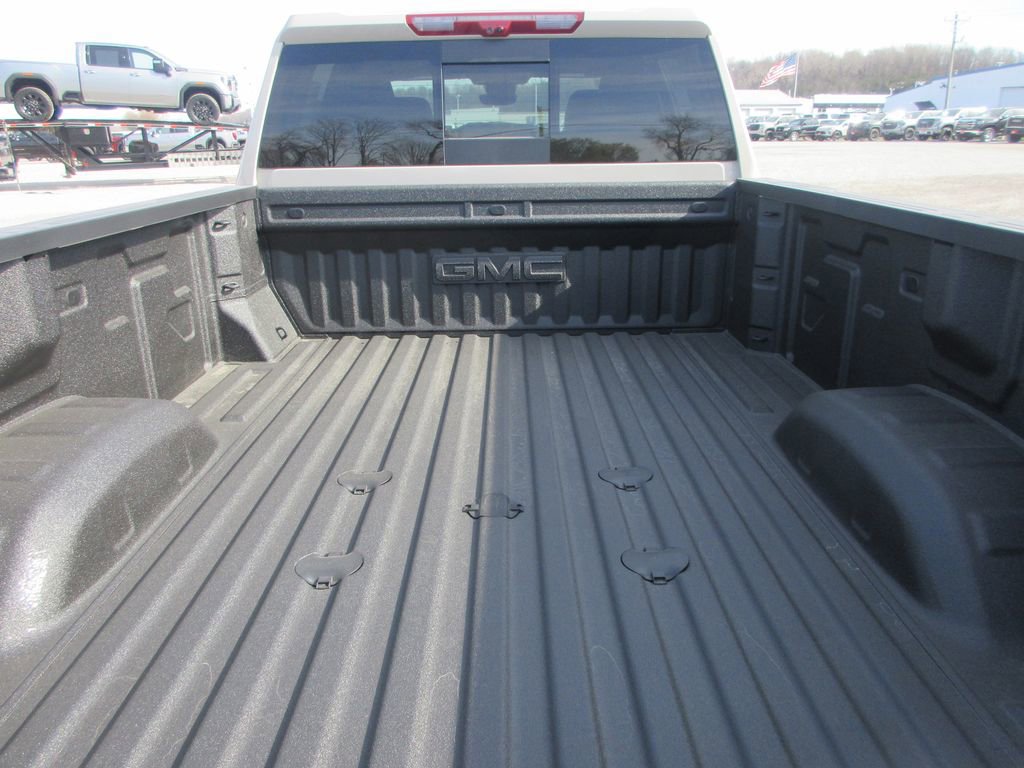 New 2026 GMC Sierra 3500 AT4 w/ AT4 Premium Plus Package AWD/4WD image 7