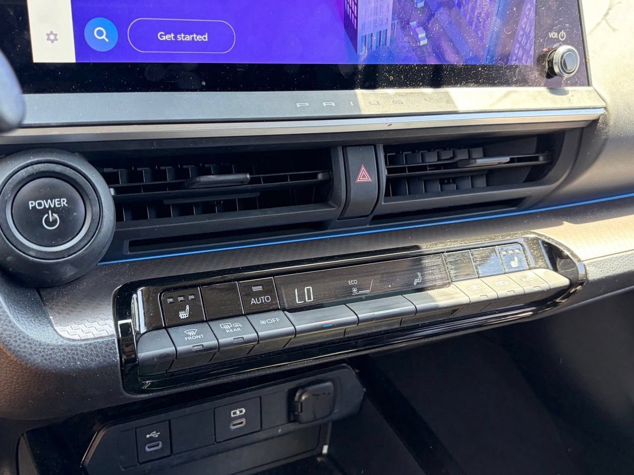 Used 2023 Toyota Prius XLE AWD/4WD image 9