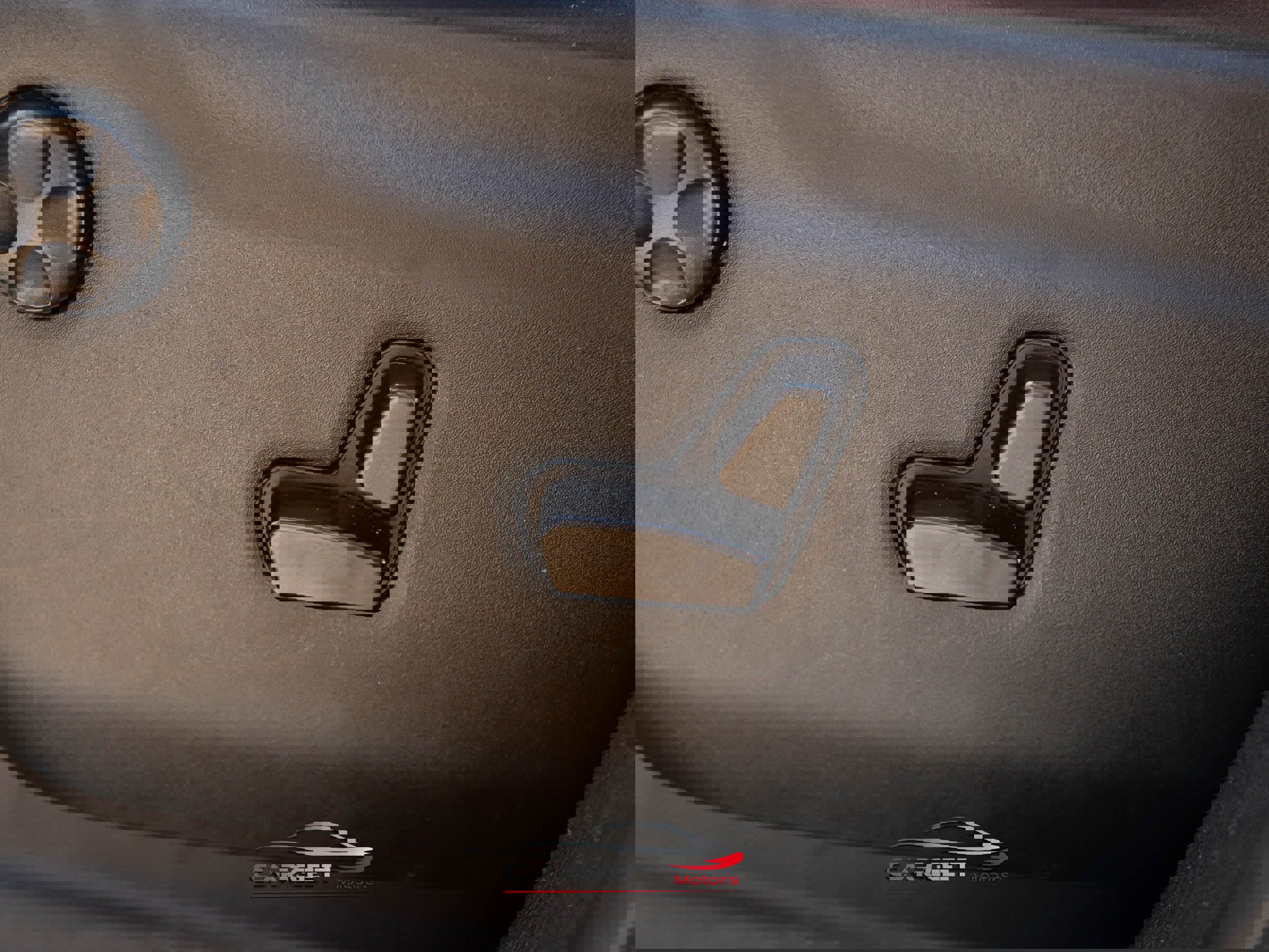 Used 2020 Dodge Durango R/T w/ Technology Group image 40