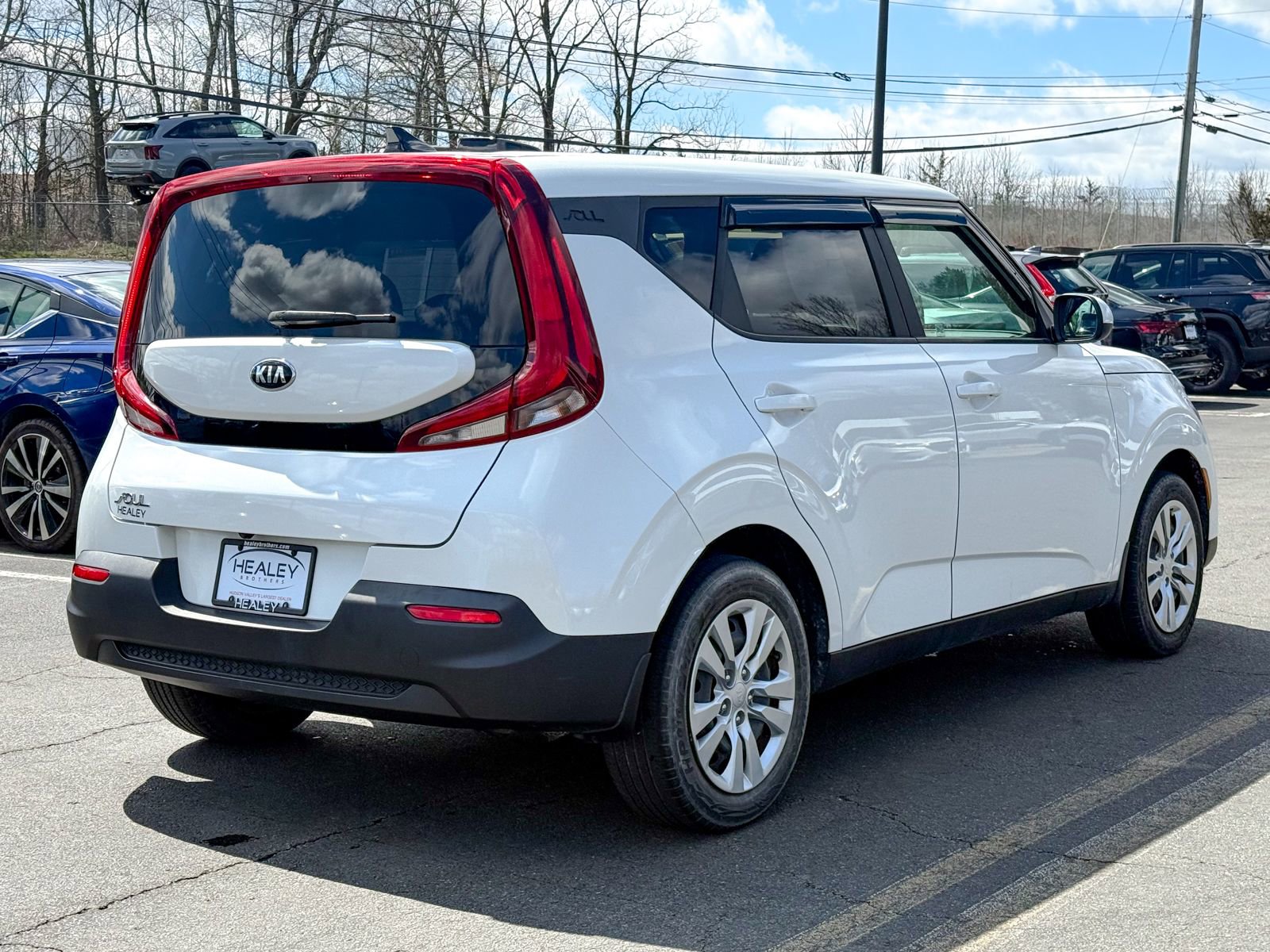 Used 2020 Kia Soul LX image 8