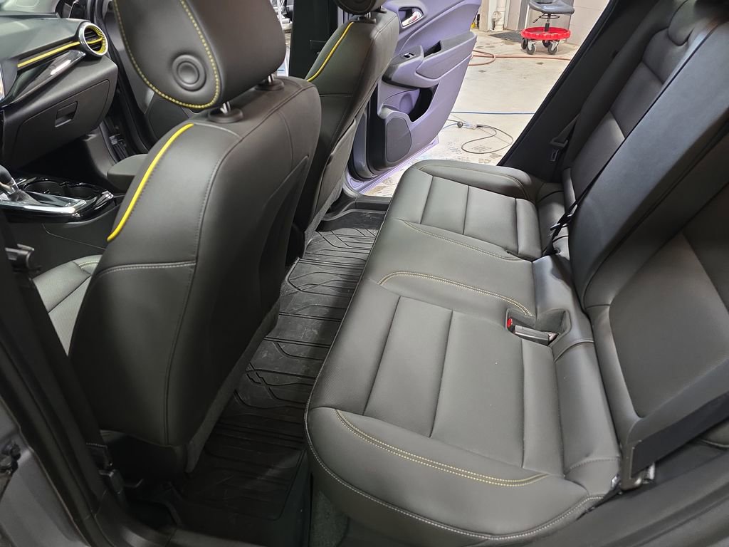 Certified 2024 Chevrolet Trax ACTIV w/ Sunroof Package image 14