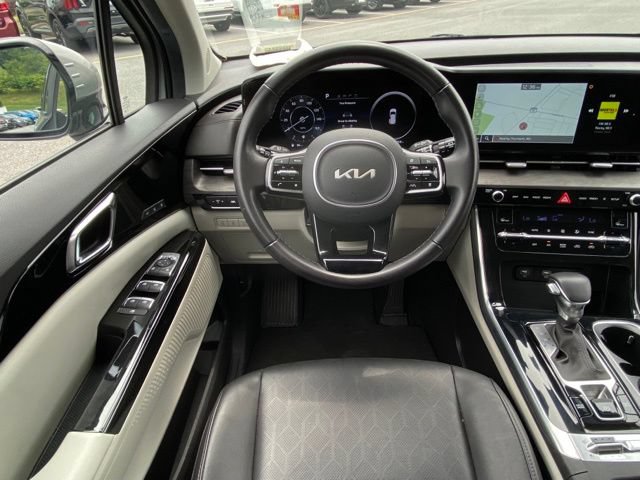 Used 2023 Kia Carnival SX FWD image 28