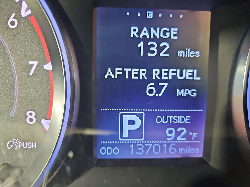 Used 2014 Toyota Highlander LE FWD image 17