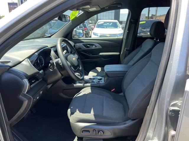 Certified 2023 Chevrolet Traverse LT FWD image 17