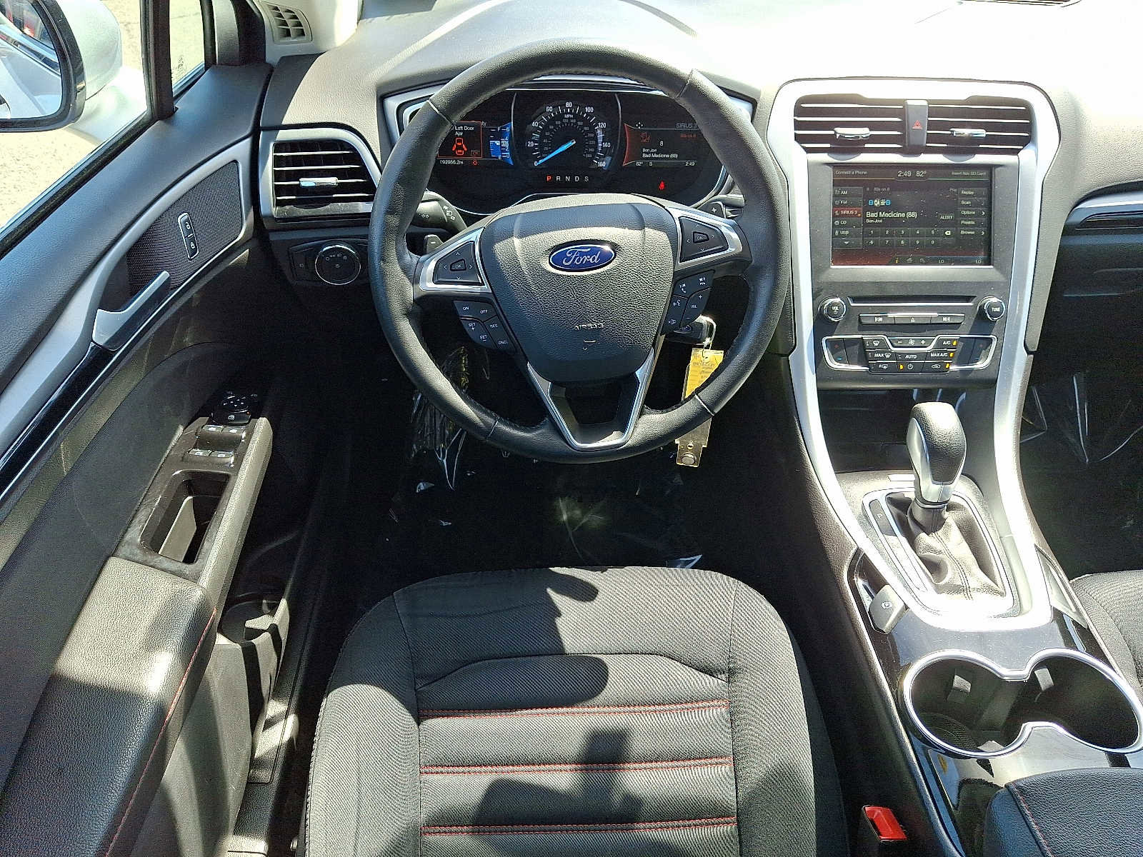 Used 2016 Ford Fusion SE AWD/4WD image 12
