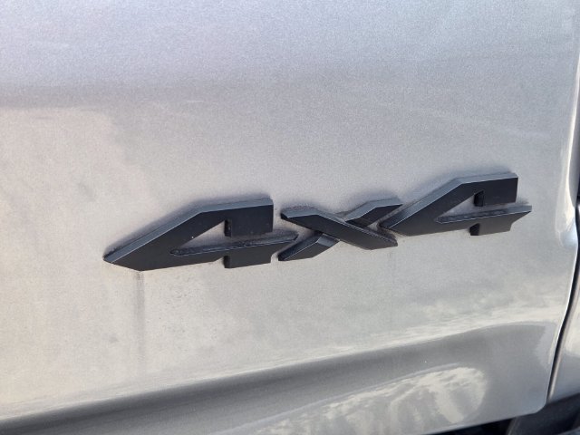 Used 2022 RAM 1500 Laramie AWD/4WD image 6